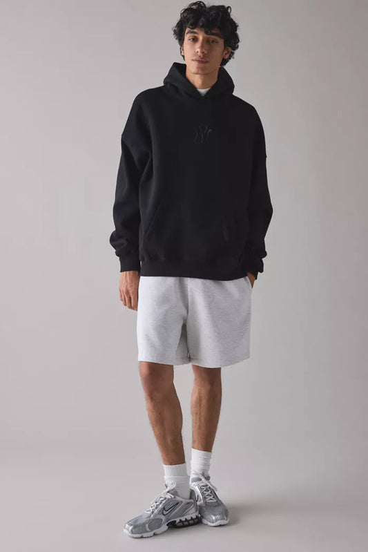 Pro Standard UO MLB Exclusive New York Yankees Logo Hoodie Sweatshirt